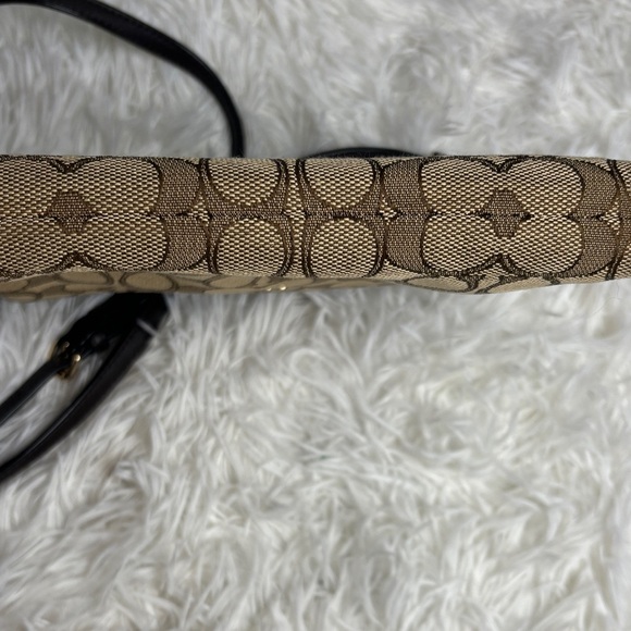 Coach Tan and Brown Crossbody Bag - Picture 4 of 12